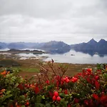 With Charm In Lofoten 木屋 Valberg
