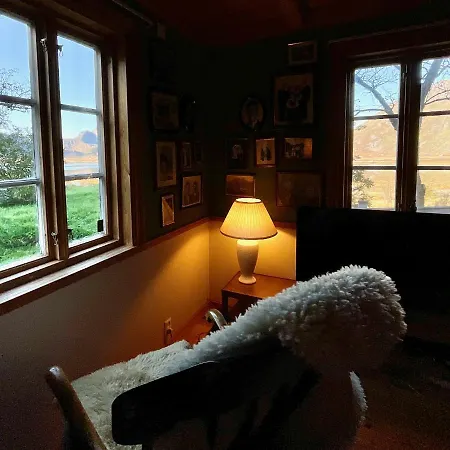 Alpehytte With Charm In Lofoten *