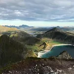 With Charm In Lofoten * Valberg